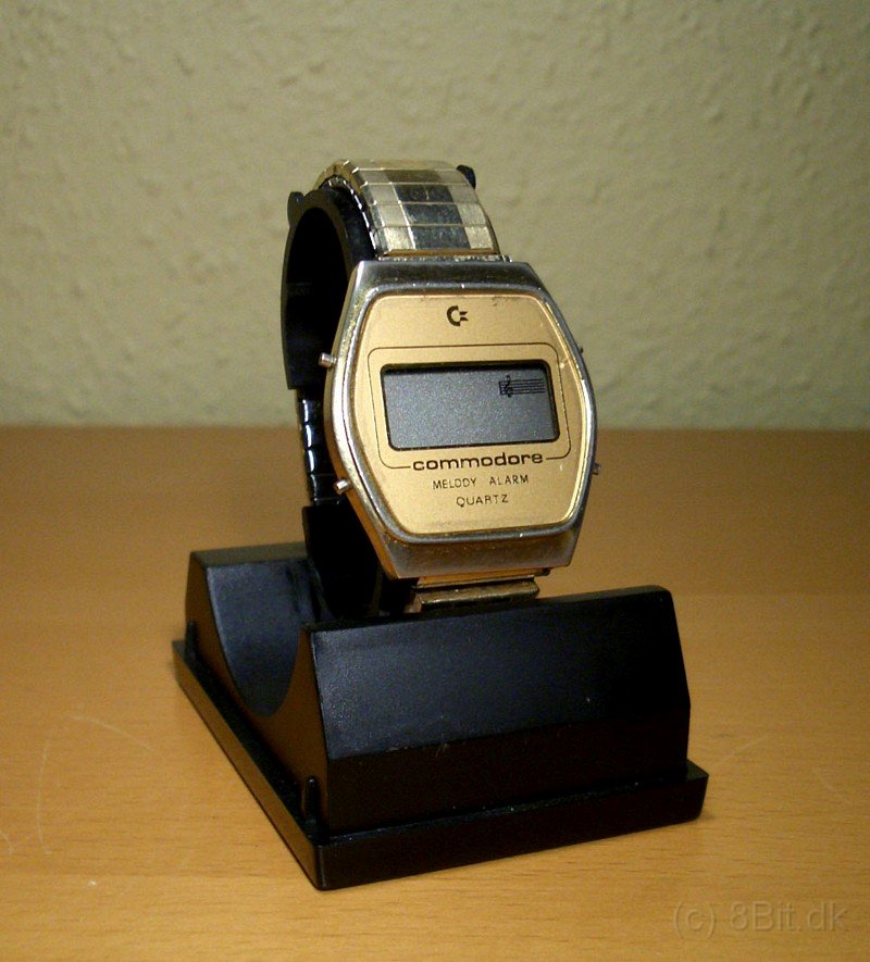 Commodore_Wristwatch_13.JPG