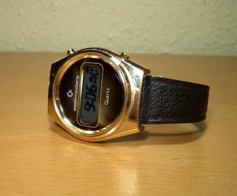 Commodore_Wristwatch_24.JPG