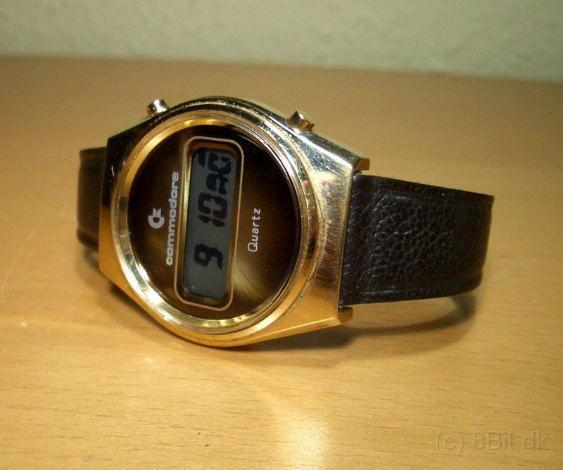 Commodore_Wristwatch_33.JPG