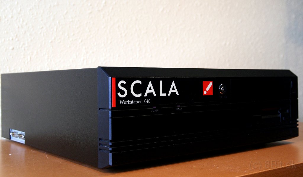 A4000-040-SCALA_BlacK_10.JPG