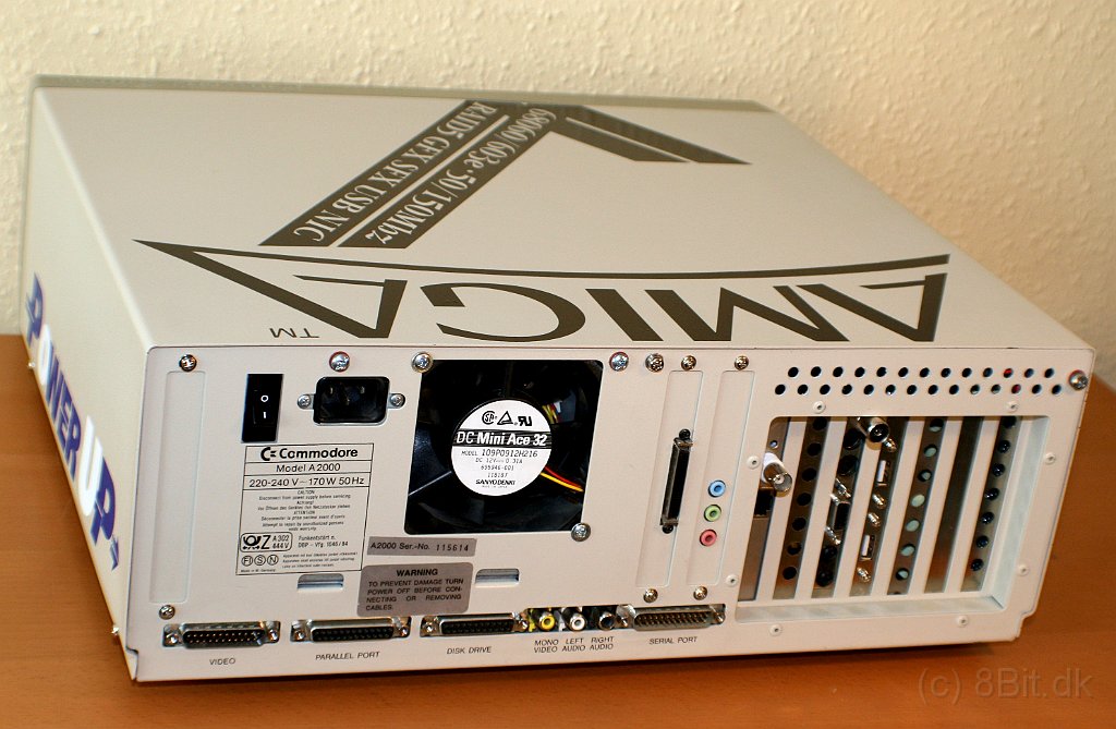 Amiga_Classic_002.jpg